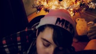 Sucking on daddy’s little DICK on Christmas Eve *Short*